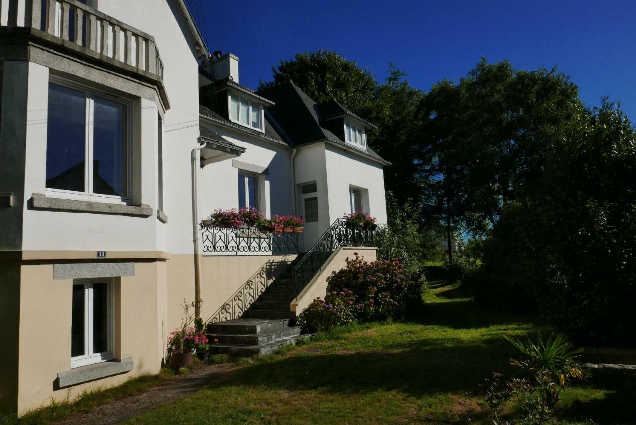 Vallée des Ardoisières Mael-Carhaix Exterior foto